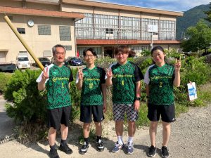 バドミントン部 躍動！
